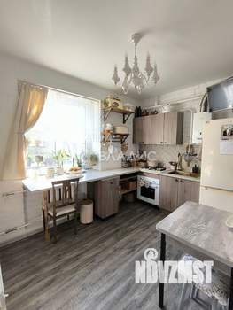 2-к квартира, вторичка, 53м2, 1/3 этаж