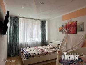 2-к квартира, вторичка, 52м2, 1/4 этаж