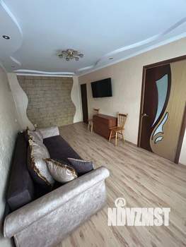 2-к квартира, вторичка, 46м2, 1/4 этаж