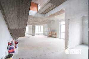 4-к квартира, вторичка, 338м2, 4/4 этаж