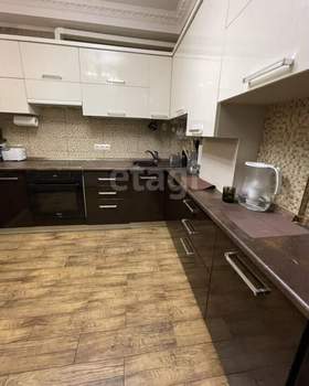 4-к квартира, вторичка, 81м2, 8/16 этаж