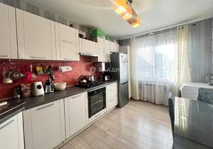 3-к квартира, вторичка, 75м2, 1/9 этаж