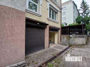 4-к квартира, вторичка, 146м2, 2/5 этаж