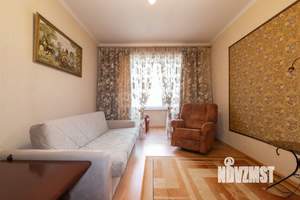 2-к квартира, вторичка, 61м2, 3/5 этаж