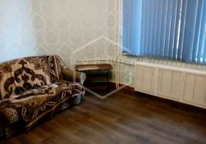 3-к квартира, вторичка, 73м2, 1/4 этаж