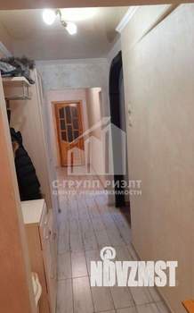 2-к квартира, вторичка, 63м2, 1/6 этаж