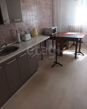 2-к квартира, вторичка, 73м2, 1/5 этаж