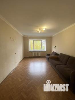 3-к квартира, вторичка, 63м2, 2/10 этаж