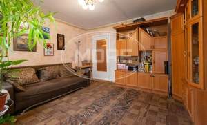 4-к квартира, вторичка, 62м2, 1/9 этаж