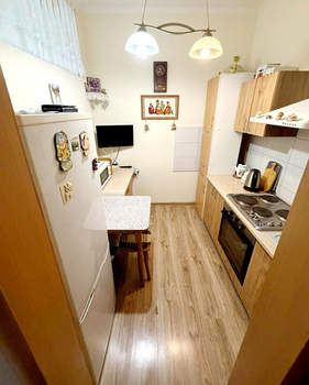 2-к квартира, вторичка, 35м2, 3/3 этаж