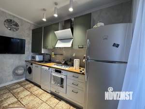 2-к квартира, вторичка, 60м2, 5/5 этаж