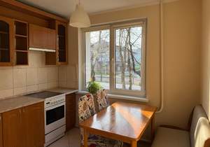 2-к квартира, вторичка, 50м2, 1/10 этаж