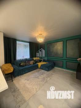 2-к квартира, вторичка, 56м2, 1/10 этаж