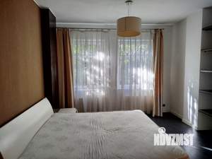 2-к квартира, вторичка, 75м2, 1/9 этаж