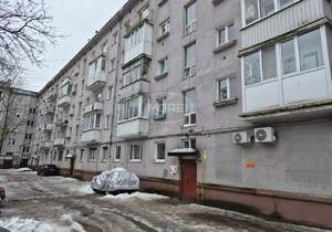 3-к квартира, вторичка, 54м2, 3/5 этаж