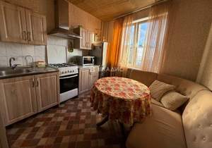 2-к квартира, вторичка, 56м2, 4/10 этаж