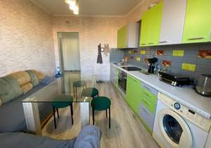 2-к квартира, вторичка, 70м2, 7/16 этаж