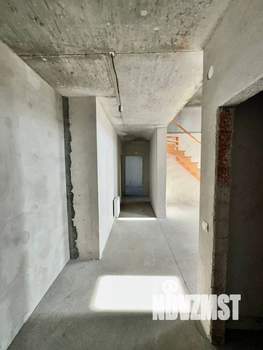 4-к квартира, вторичка, 166м2, 7/7 этаж