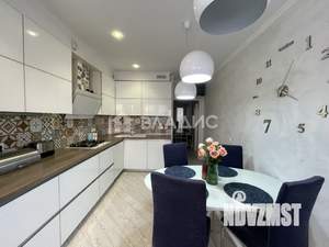 3-к квартира, вторичка, 112м2, 2/12 этаж