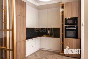 2-к квартира, вторичка, 63м2, 10/10 этаж