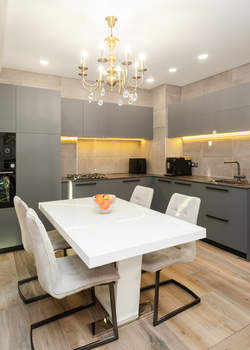 4-к квартира, вторичка, 115м2, 6/9 этаж