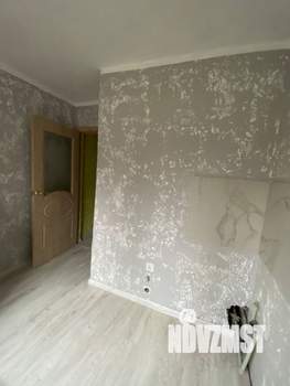 2-к квартира, вторичка, 45м2, 1/4 этаж