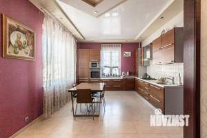 3-к квартира, вторичка, 140м2, 4/7 этаж