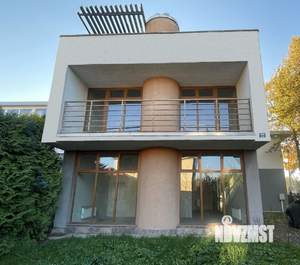 5-к квартира, вторичка, 171м2, 3/3 этаж