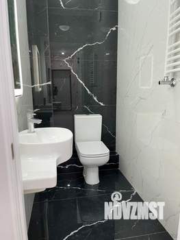 2-к квартира, вторичка, 66м2, 8/14 этаж