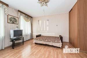 3-к квартира, вторичка, 90м2, 1/3 этаж