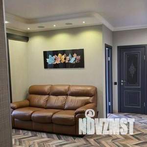 2-к квартира, вторичка, 62м2, 2/8 этаж