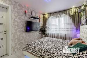 4-к квартира, вторичка, 100м2, 9/9 этаж