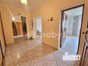 3-к квартира, вторичка, 100м2, 5/6 этаж