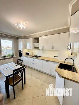 2-к квартира, вторичка, 60м2, 7/10 этаж