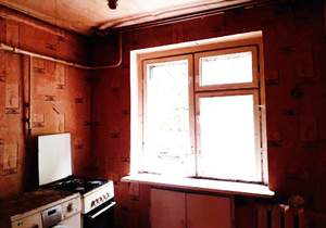 2-к квартира, вторичка, 42м2, 1/5 этаж