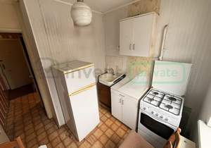 2-к квартира, вторичка, 42м2, 5/5 этаж