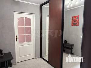 4-к квартира, вторичка, 63м2, 3/5 этаж