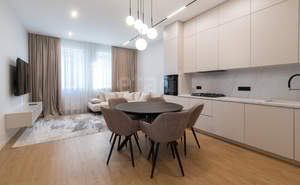 2-к квартира, вторичка, 80м2, 3/8 этаж