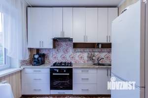 2-к квартира, вторичка, 53м2, 2/5 этаж