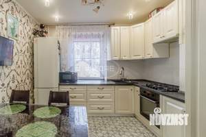 4-к квартира, вторичка, 73м2, 3/3 этаж