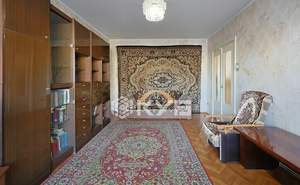 3-к квартира, вторичка, 64м2, 1/5 этаж