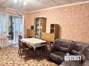 2-к квартира, вторичка, 37м2, 1/5 этаж