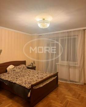 2-к квартира, вторичка, 70м2, 4/10 этаж