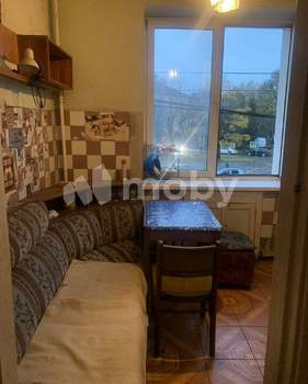 3-к квартира, вторичка, 76м2, 2/4 этаж