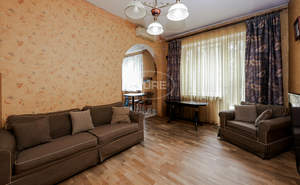 3-к квартира, вторичка, 73м2, 2/4 этаж