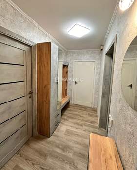 3-к квартира, вторичка, 68м2, 5/5 этаж