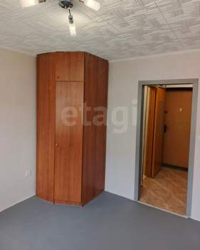 1-к квартира, вторичка, 18м2, 3/8 этаж