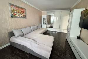 3-к квартира, вторичка, 74м2, 1/5 этаж