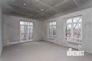 4-к квартира, вторичка, 200м2, 4/5 этаж