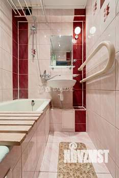 2-к квартира, вторичка, 64м2, 8/10 этаж